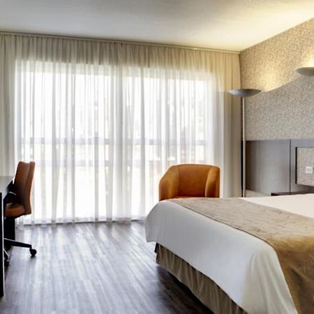 Quality Hotel Curitiba Habitación foto