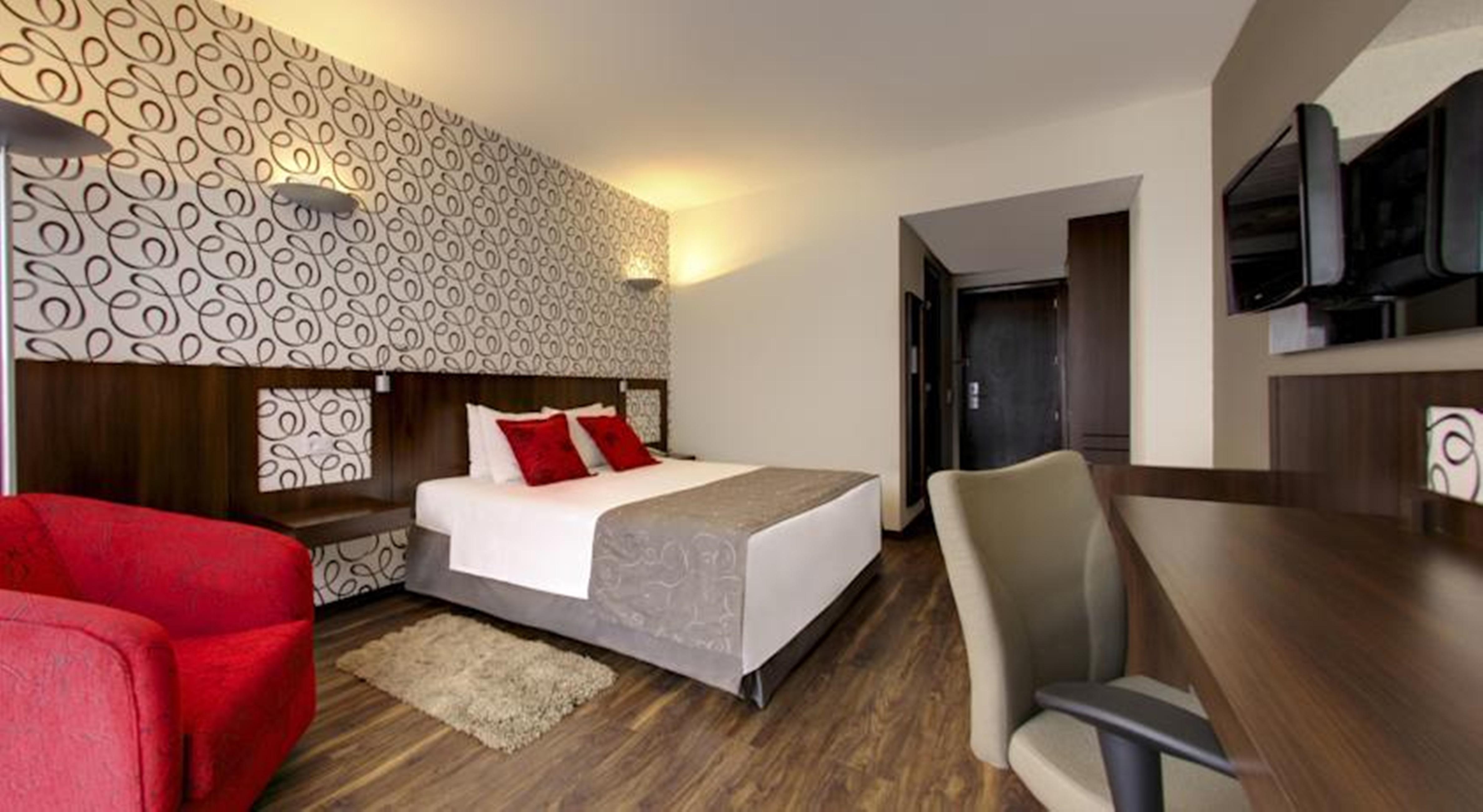 Quality Hotel Curitiba Habitación foto
