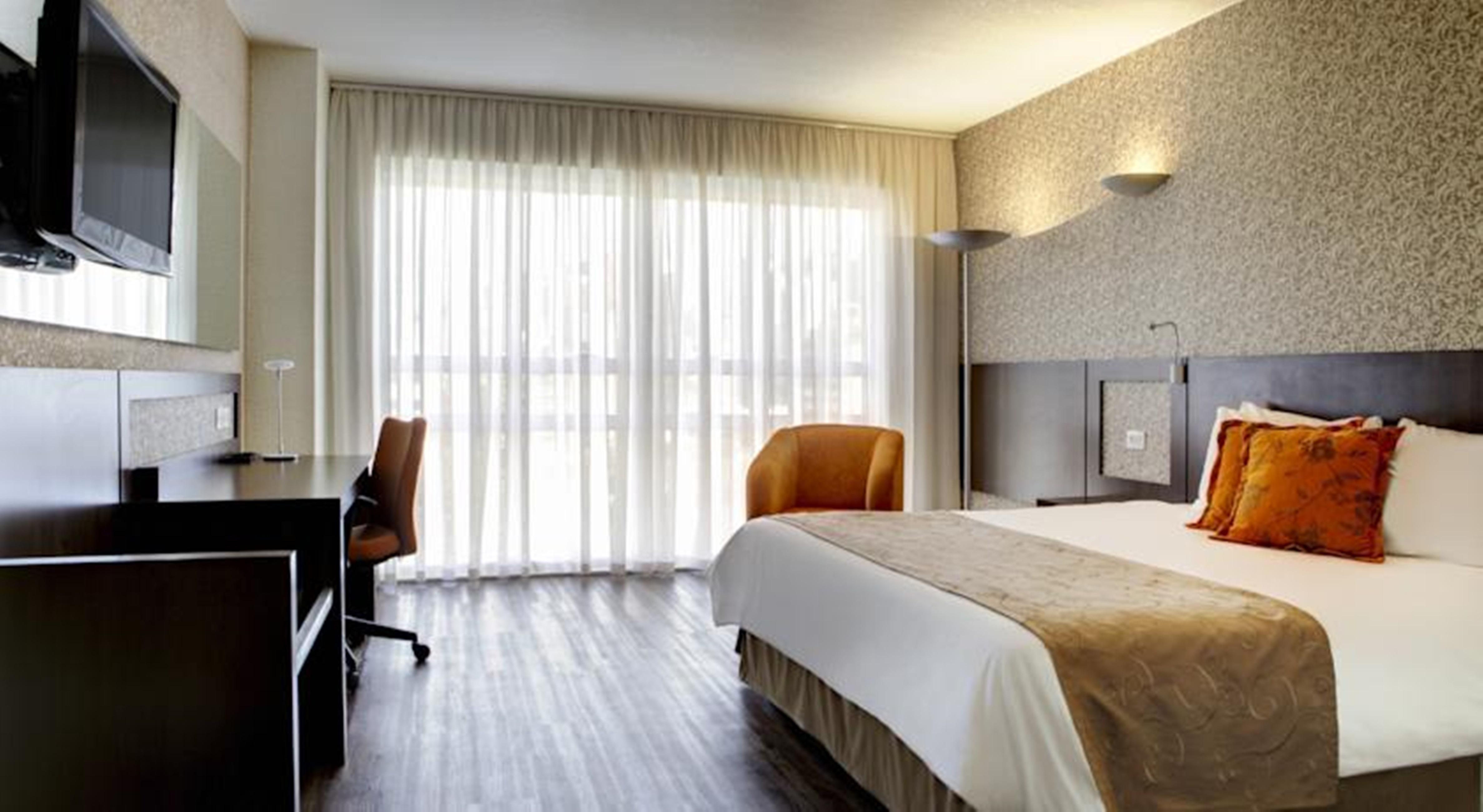 Quality Hotel Curitiba Habitación foto
